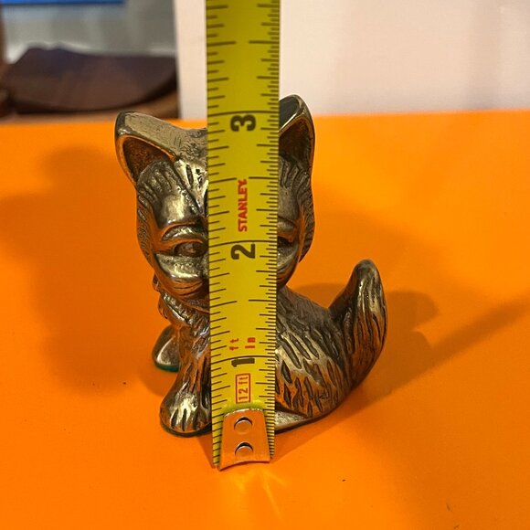 Vintage Brass Cat Figurine Sitting Kitten Ribbon - Picture 4 of 4